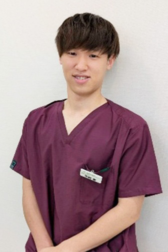 理学療法士　今岡
